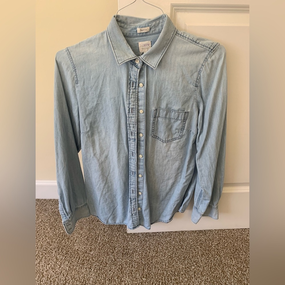 J crew light denim shirt women’s size medium